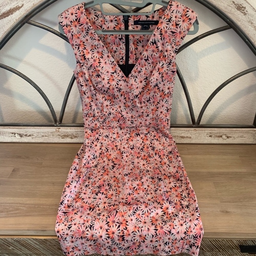 Still available!💕French Connection dress